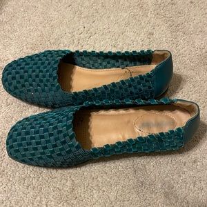 Comfortview Bethany Woven Fabric Shoes size 8.5 m. Beautiful green color